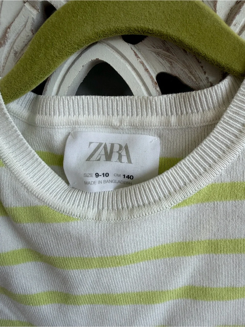 Zara White & Lime Striped Sleeveless Knit Tank